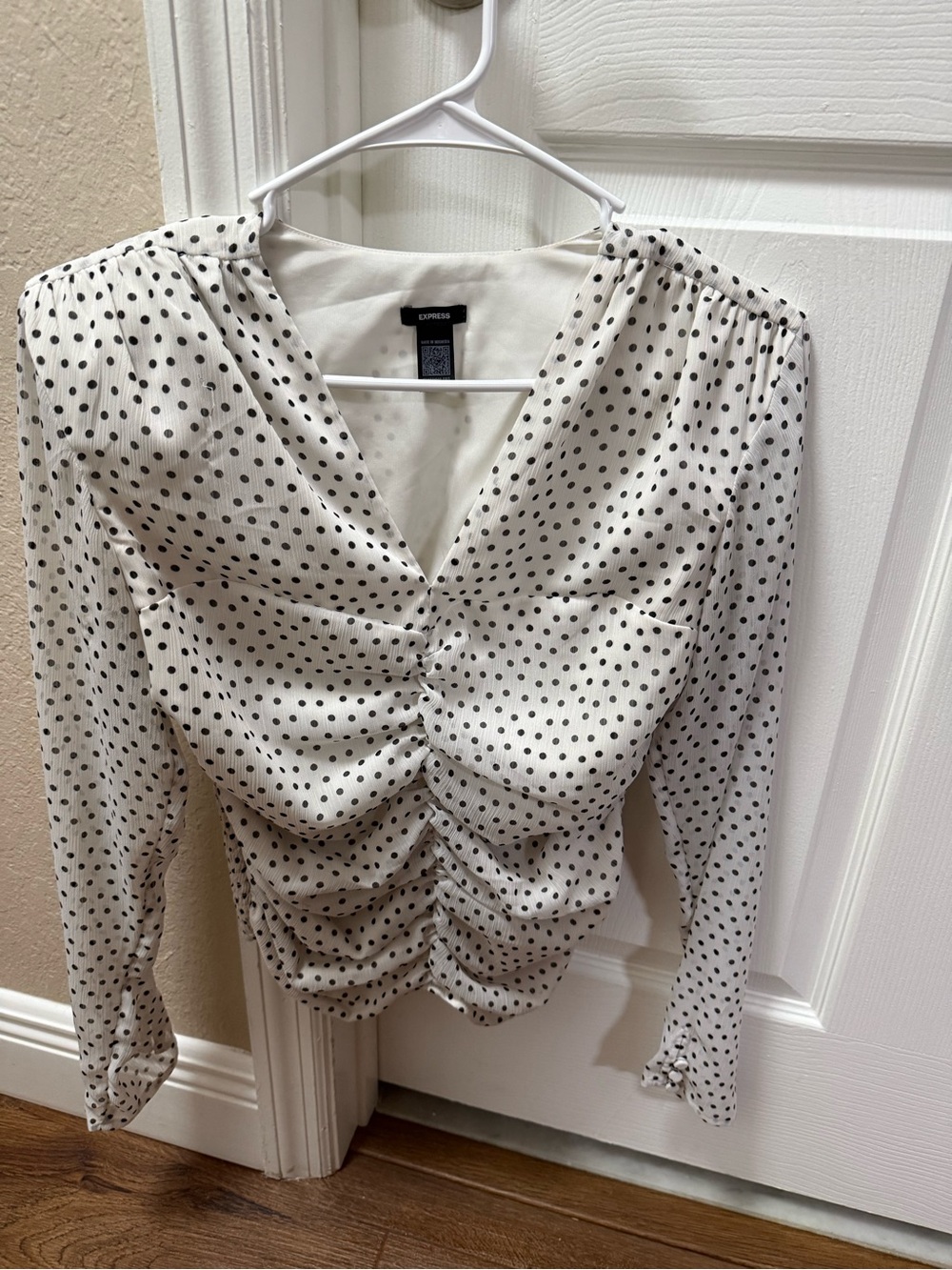 Express White Black Polka Dot Ruched V-Neck Blouse